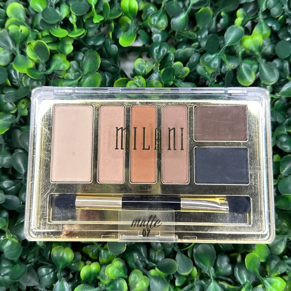 Milani Everyday Eyes Matte. #7 Eyeshadow Palette